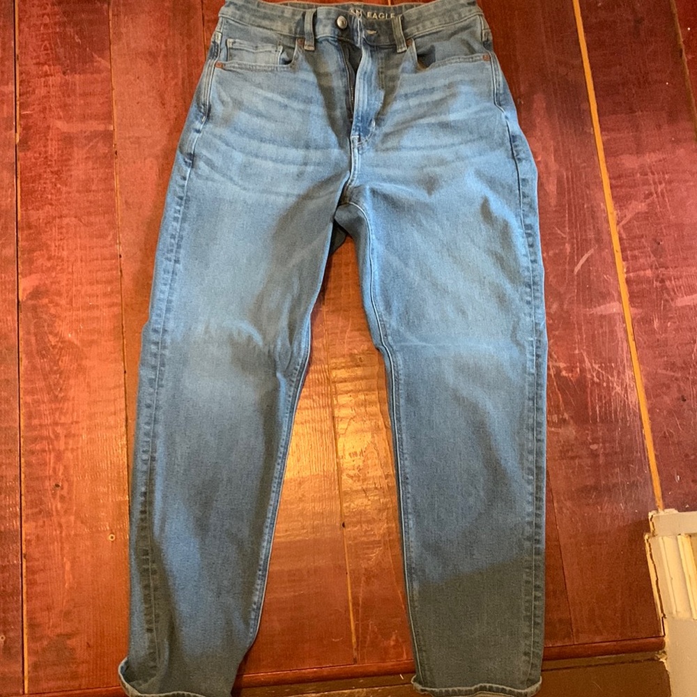 American Eagle Stretch Mom Jeans